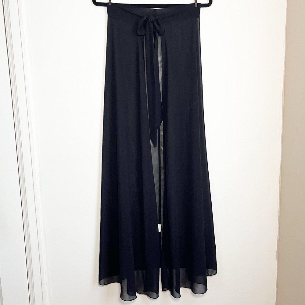 SHEIN Sarong-Elegant Flowy Black Sheer Fabric With Tie Belt